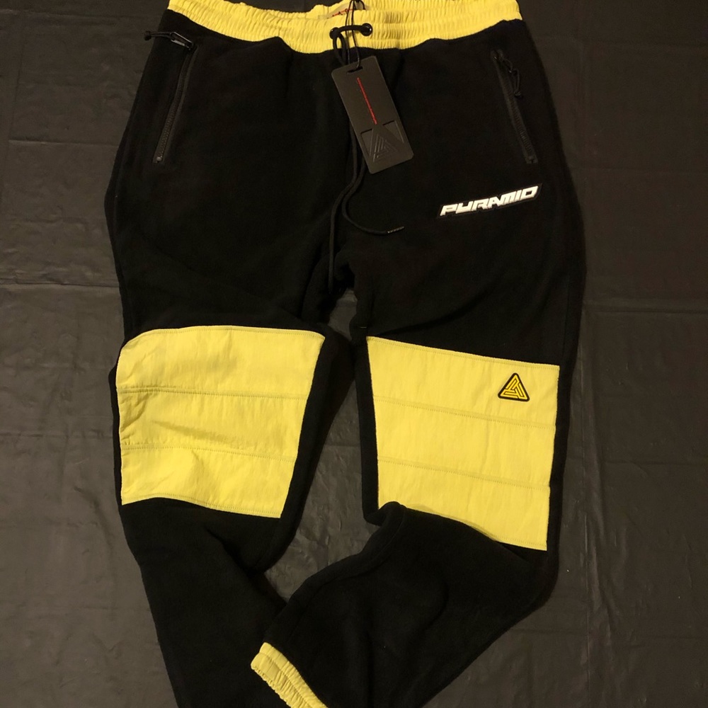 Pants - Picture 2 of 4